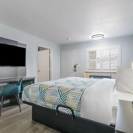 Studio 6 Suites Madera, Ca Yosemite Dış mekan fotoğraf