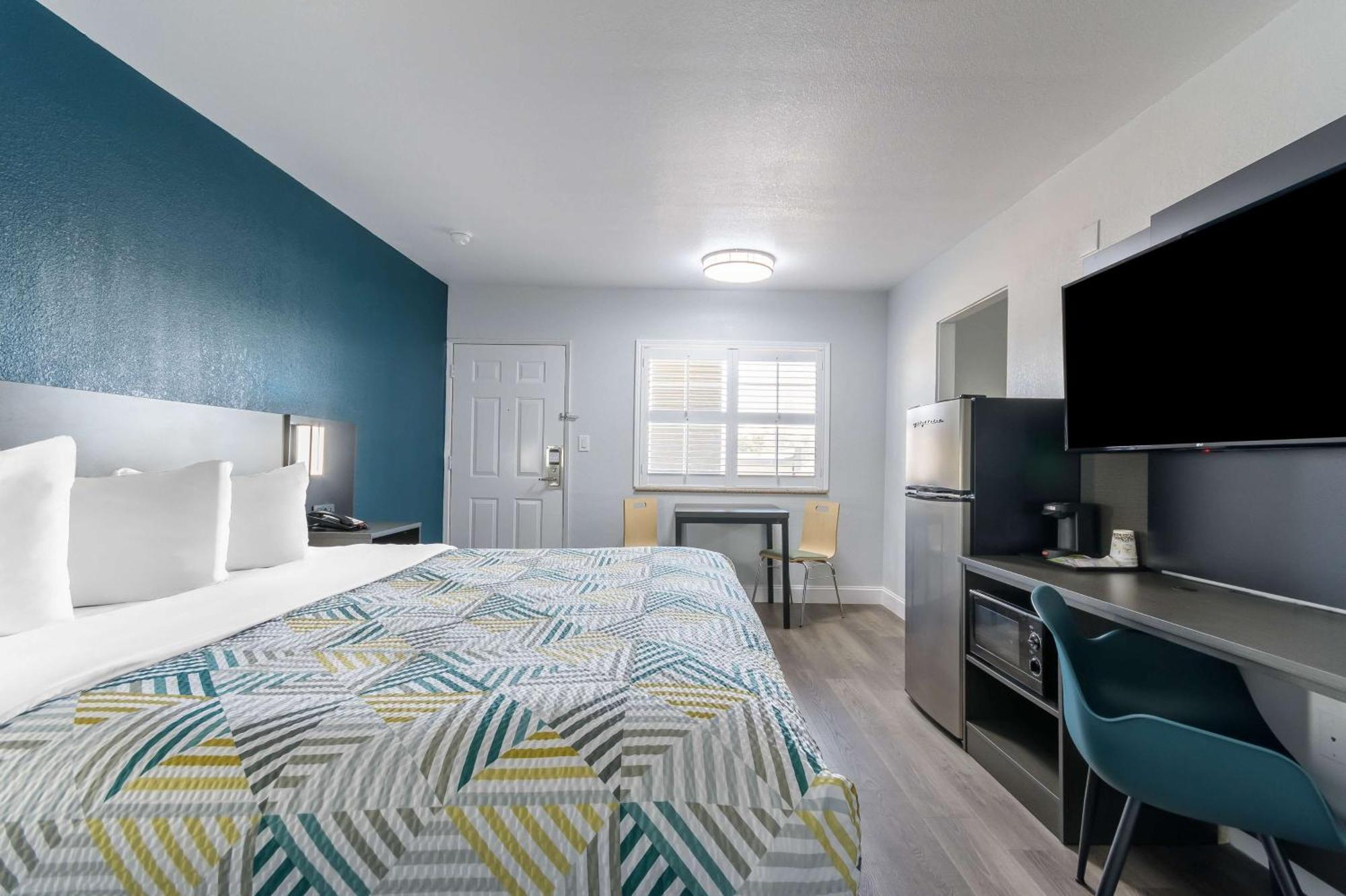 Studio 6 Suites Madera, Ca Yosemite Dış mekan fotoğraf